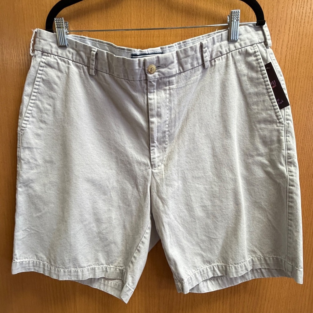 Peter Millar Mens 38 Light Grey Cotton Twill Flat Front Chino Shorts Prep Golf
